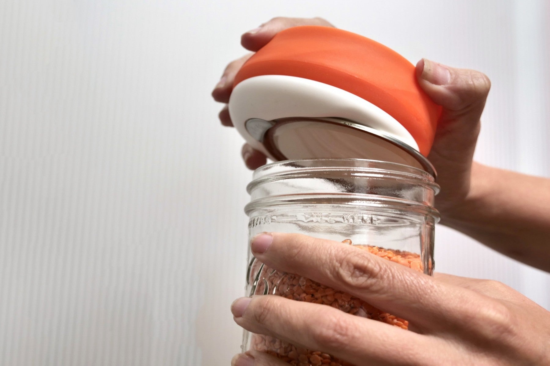 OLISO SMART JAR SEALER™