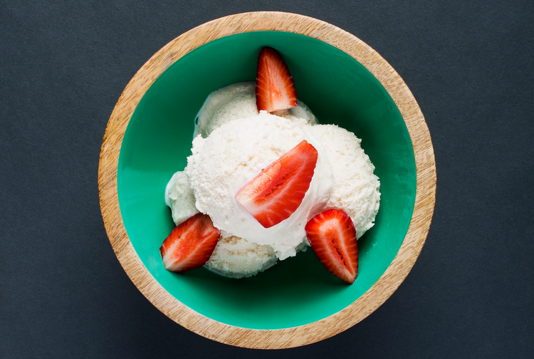 Sous Vide Vanilla Ice Cream oliso