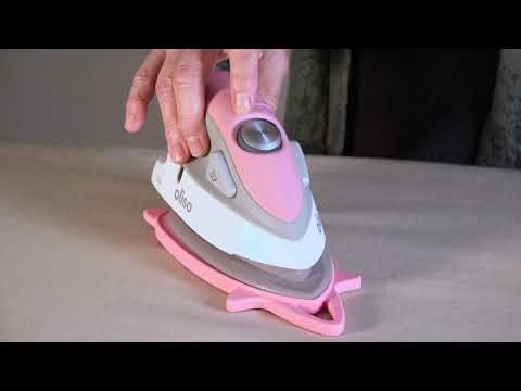 OLISO Pink Mini Project Iron with Trivet - 854537008035 Quilt in a